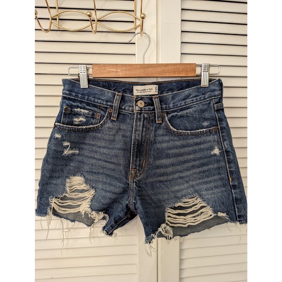 Abercrombie & Fitch Pants - abercrombie and fitch boyfriend shorts size 00